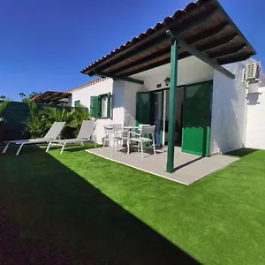 https://private-bungalow-a-200-meters-to-yumbo-center.maspalomashotels.com