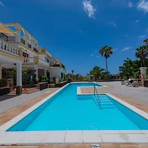 https://ocean-view-apartamento-windsor-park.adeje-hotels.com